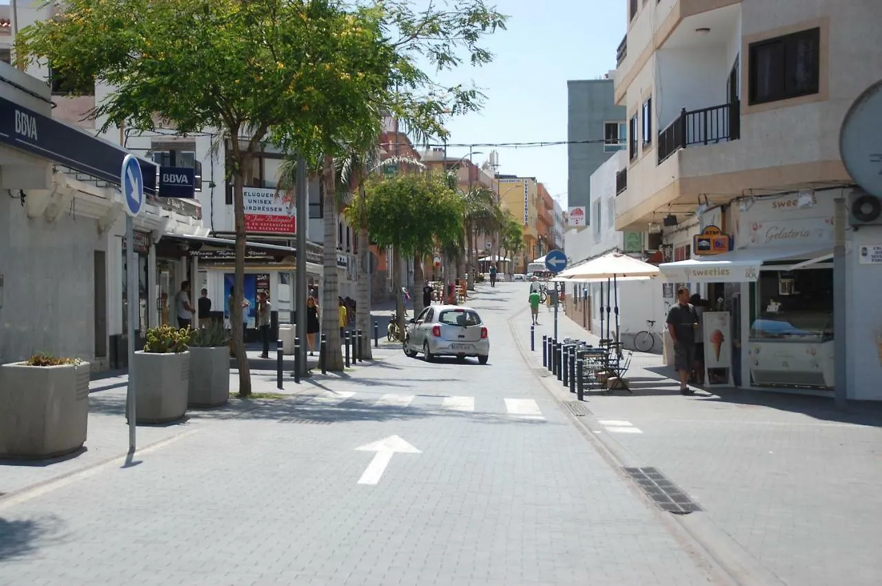 Home Queen Corralejo 0*,  Spain